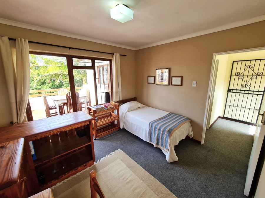 6 Bedroom Property for Sale in Noorsekloof Eastern Cape